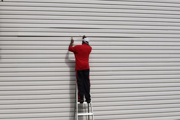 Loose Siding Repair in Heber City